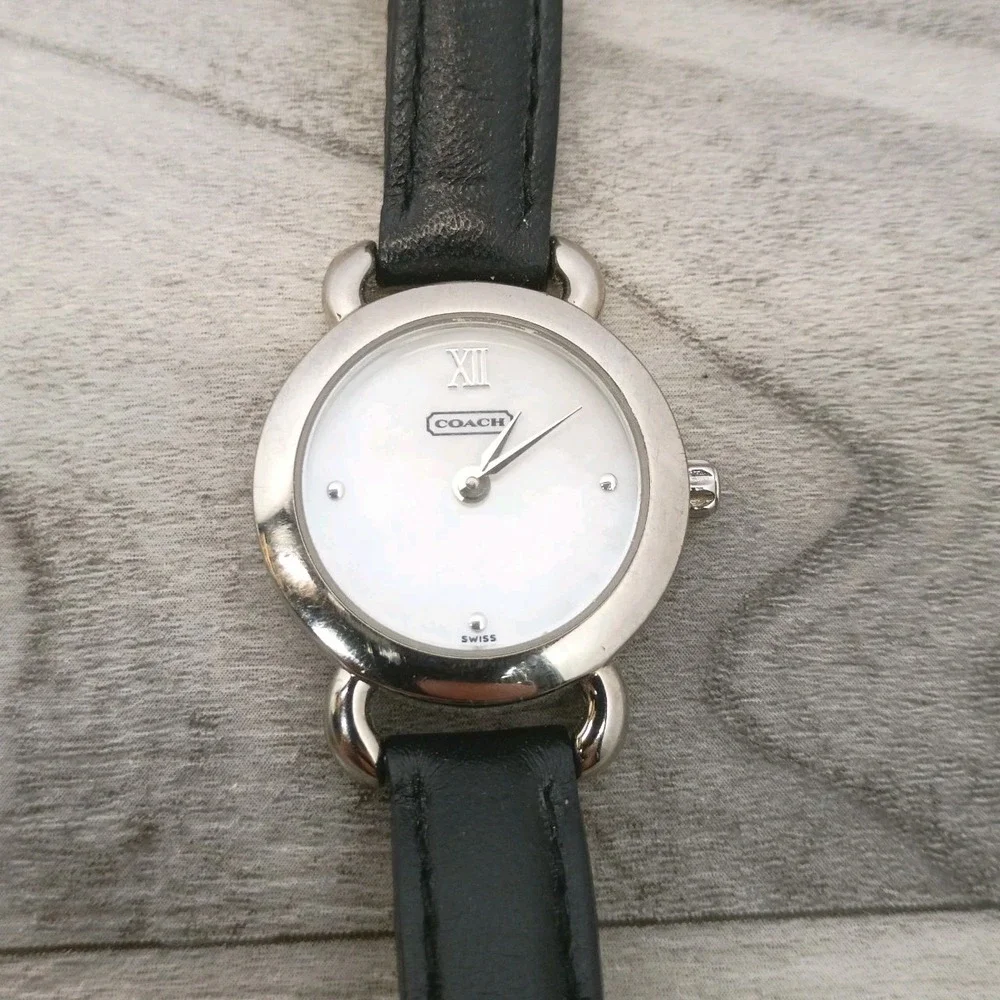 Coach Women's Watch Swiss Silver Genuine Black Leather Strap New Battery Pearl